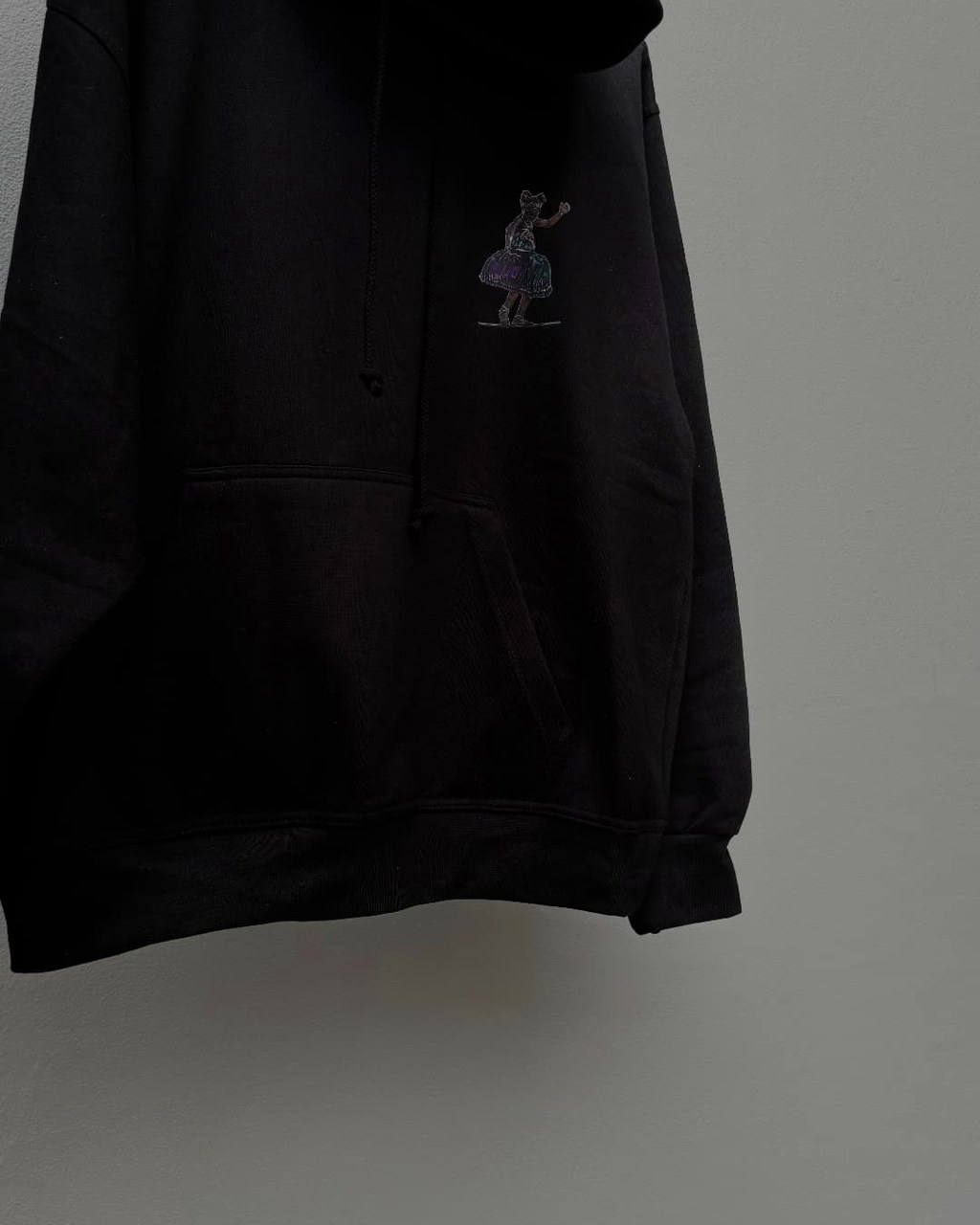 Kelvin Momo Hoodie
