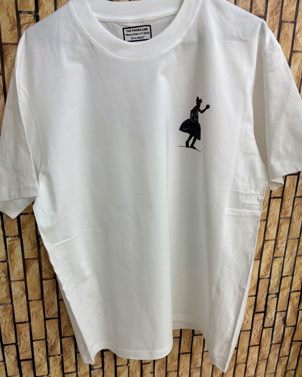 Kelvin Momo Tee